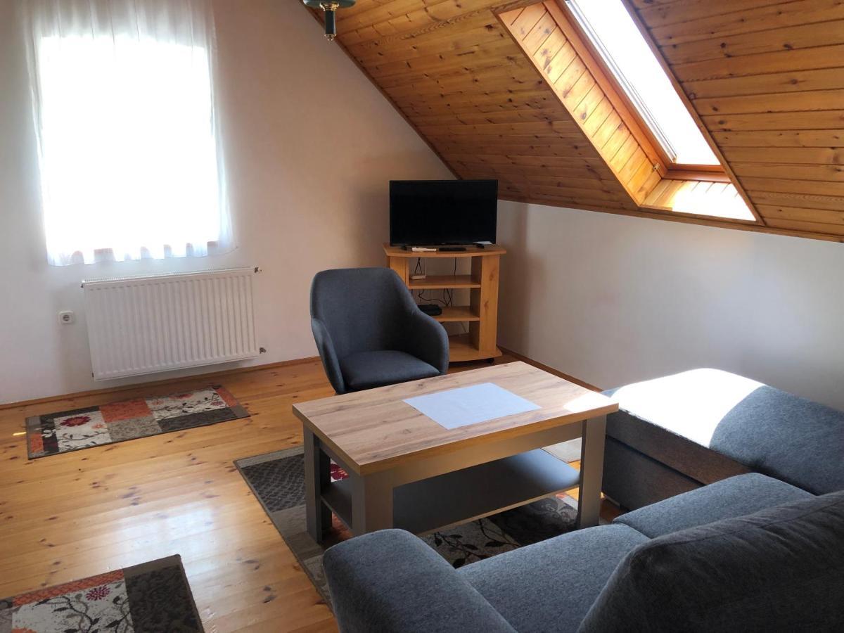 Pacsirta Apartman Ленти Экстерьер фото