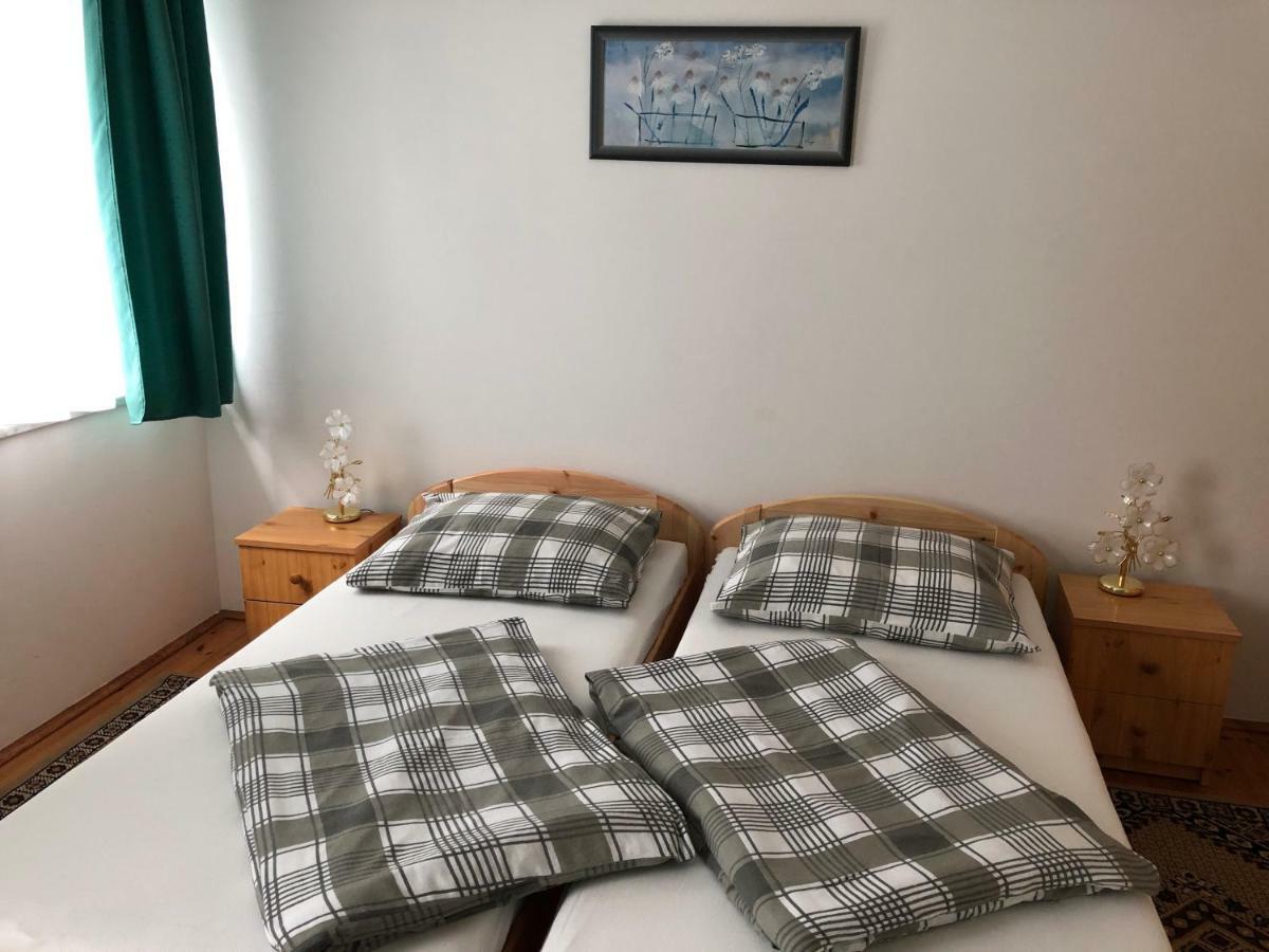Pacsirta Apartman Ленти Экстерьер фото